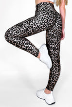 Load image into Gallery viewer, Wild Mocha | Premium High-Waist Legging with Tummy Control &amp; Anti-Cellulite Technology
